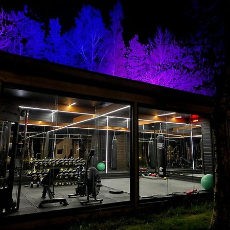 Lumi Resort Domki Letniskowe Z Podgrzewanym Basenem Реваль Экстерьер фото